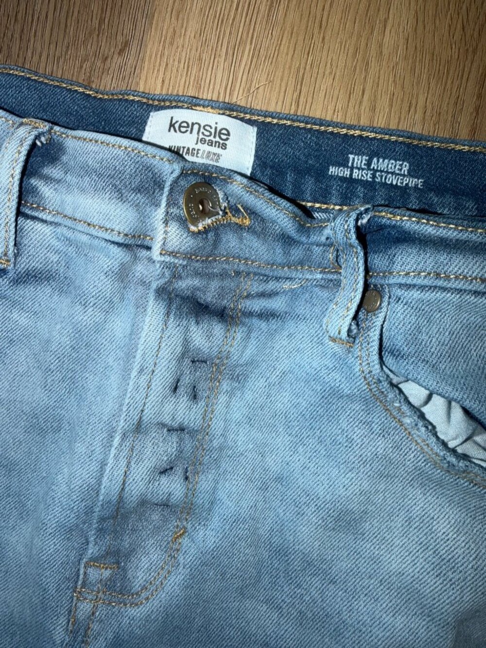Kensie Jeans - Size 10 - Picture 2 of 4